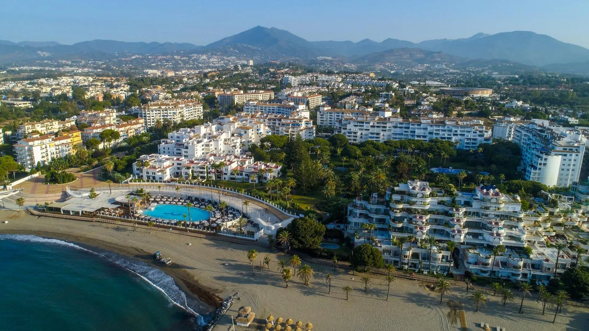 Marbella Banus Suites - Playas Del Duque Luxury