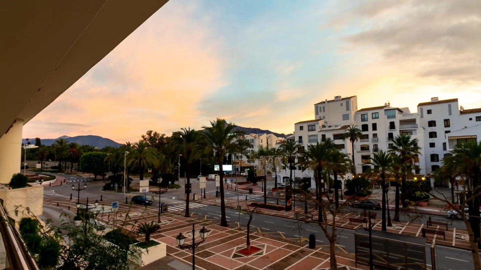 Apartment Marbella Banus Suites - Playas Del Duque Luxury