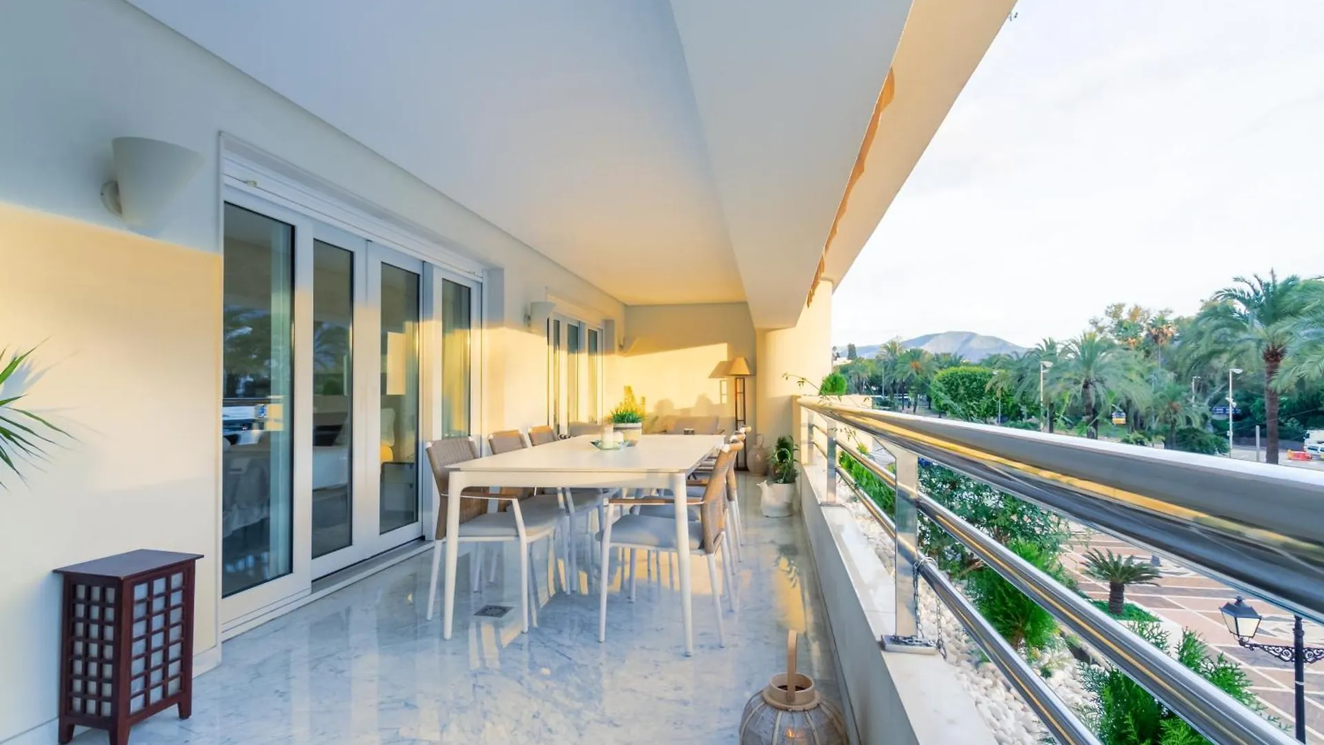 Marbella Banus Suites - Playas Del Duque Luxury