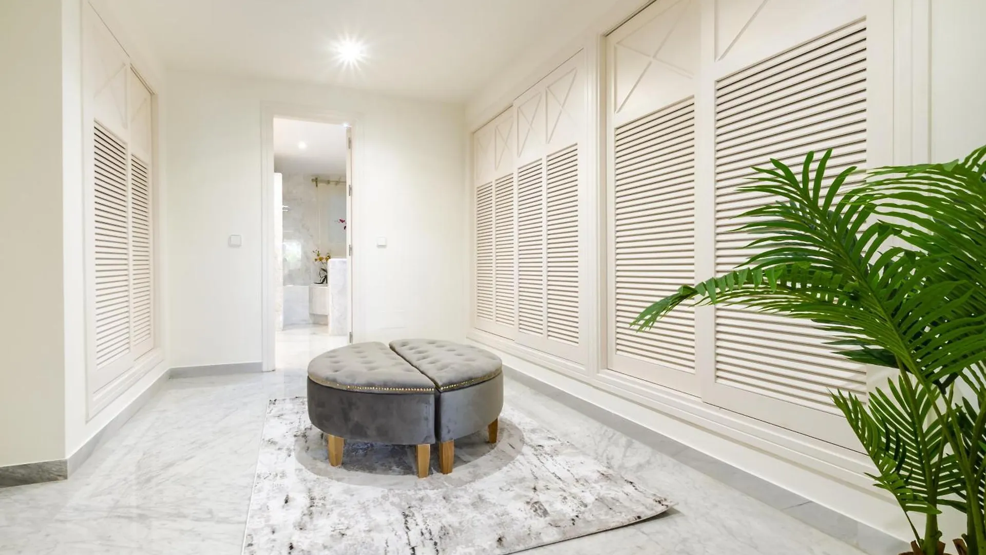 Marbella Banus Suites - Playas Del Duque Luxury