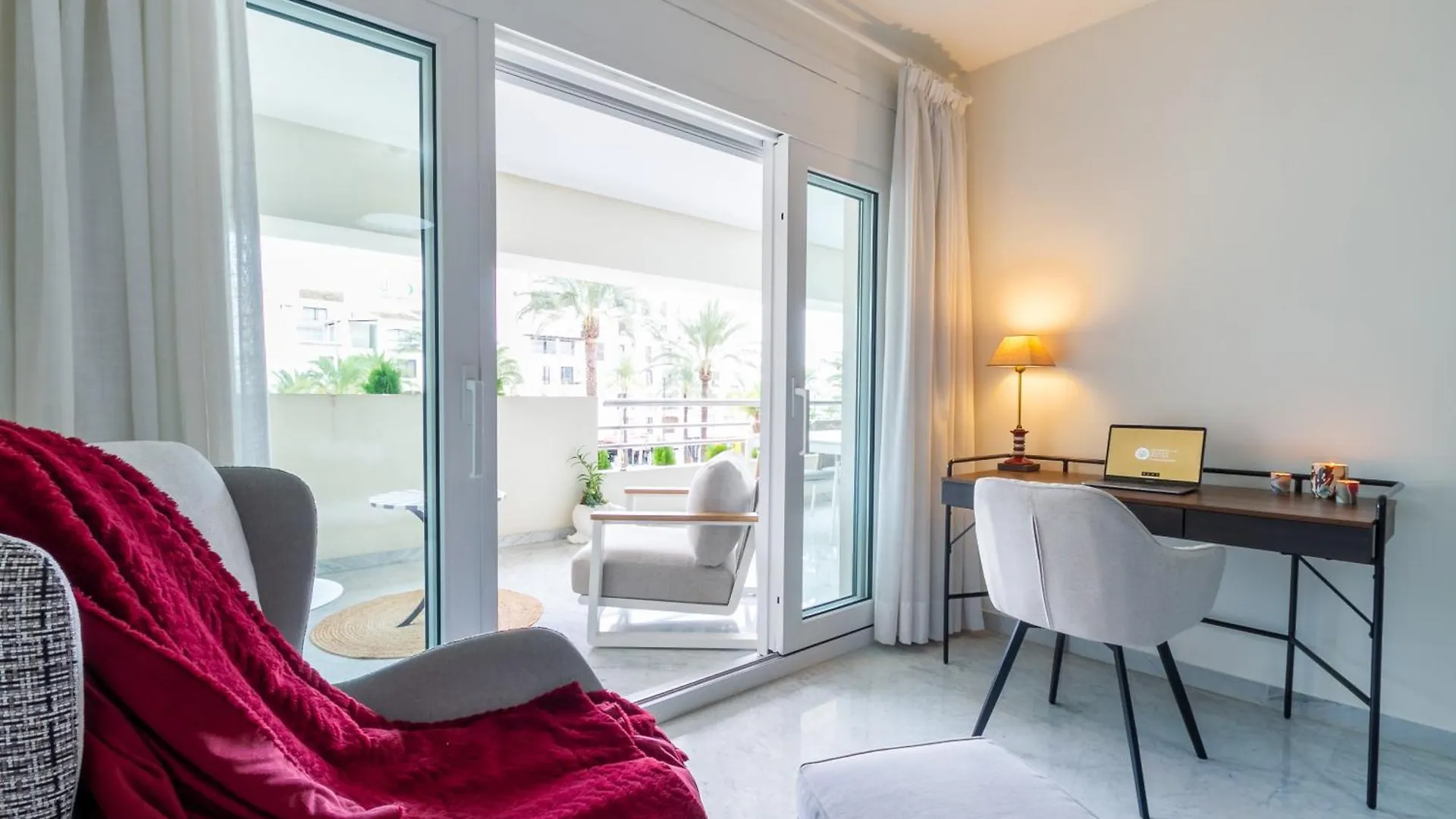 Marbella Banus Suites - Playas Del Duque Luxury 0*,  Spain