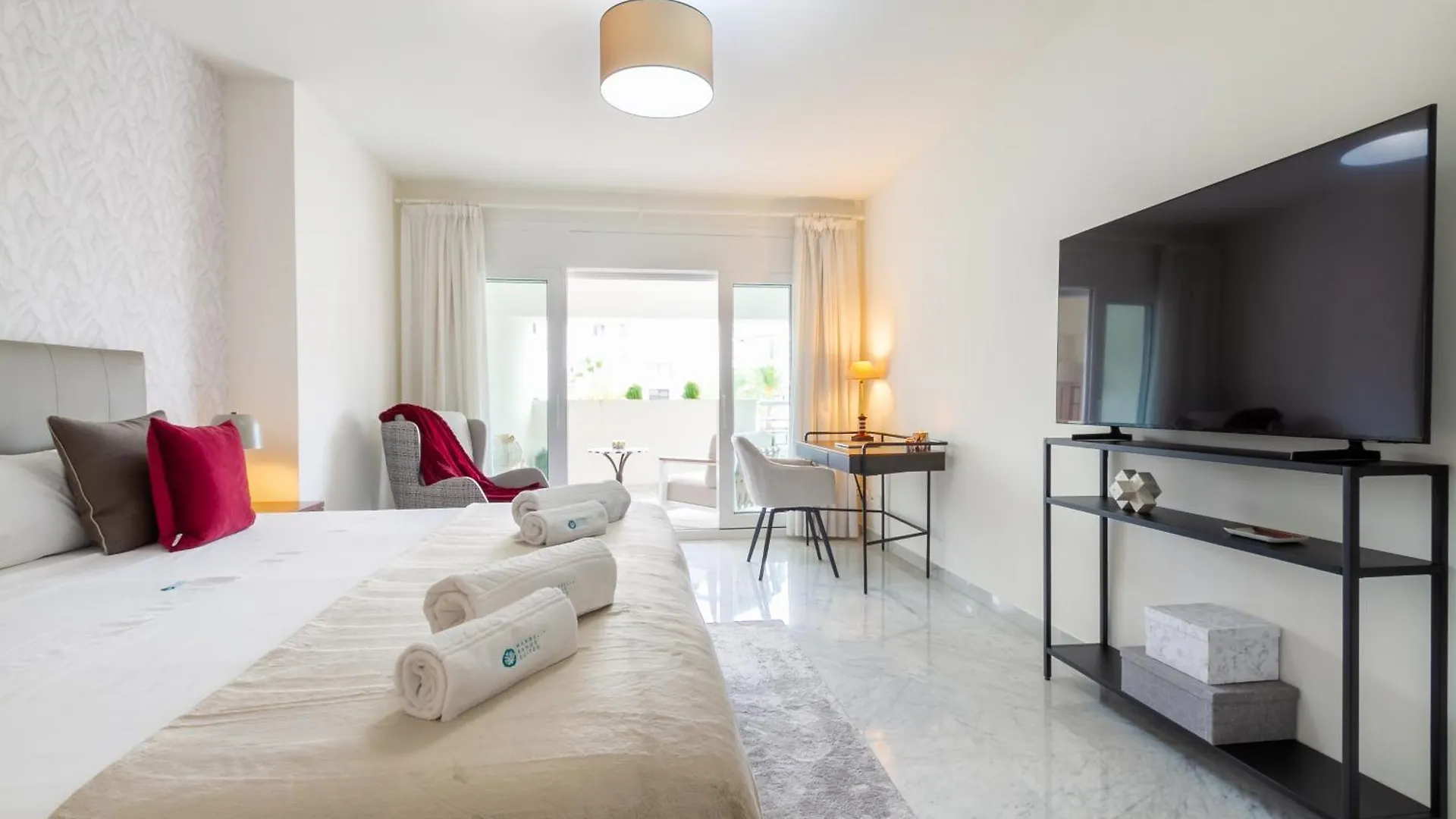 Marbella Banus Suites - Playas Del Duque Luxury 0*,
