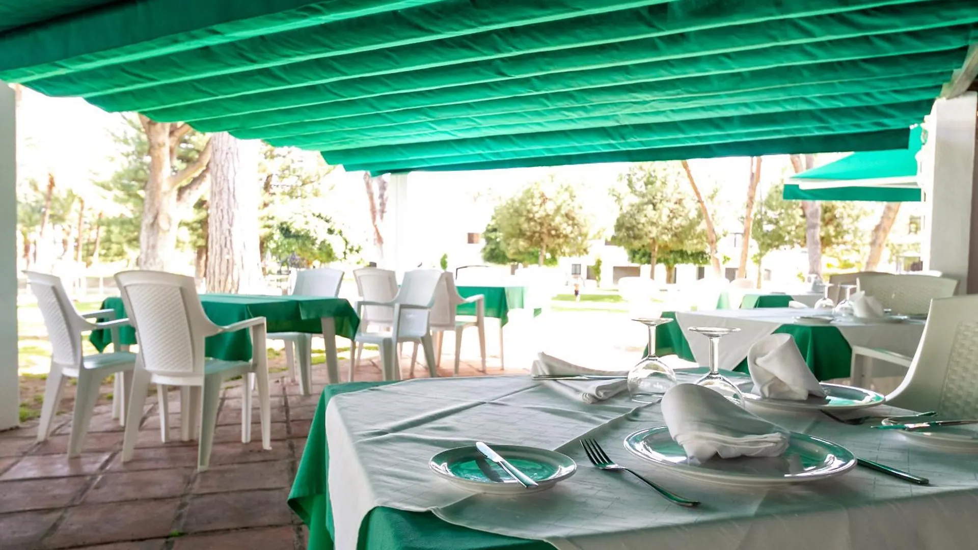 Marbella Banus Suites - Playas Del Duque Luxury Spain