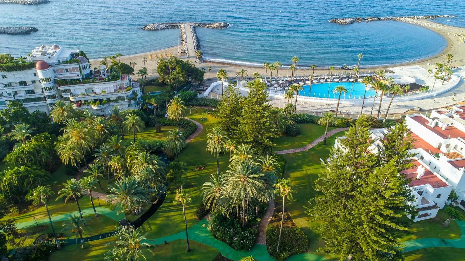 Marbella Banus Suites - Playas Del Duque Luxury Apartment
