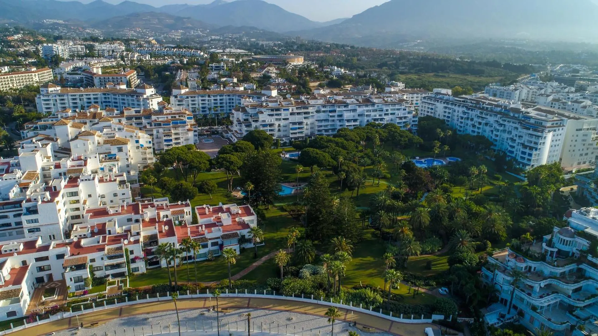 Marbella Banus Suites - Playas Del Duque Luxury Španělsko