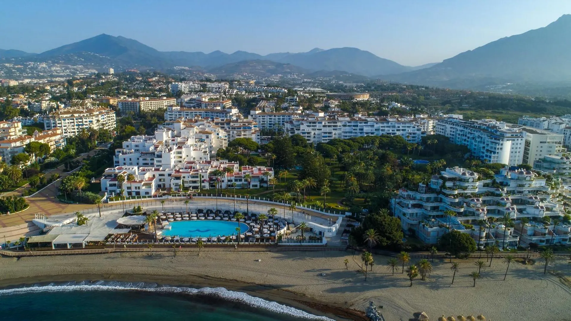 Apartment Marbella Banus Suites - Playas Del Duque Luxury Spain