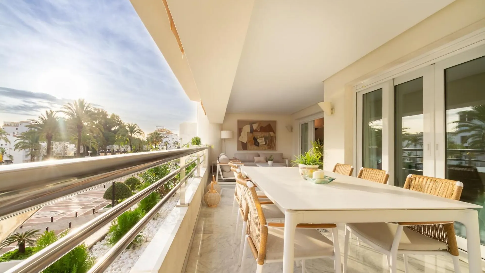Marbella Banus Suites - Playas Del Duque Luxury 0*,  Spagna