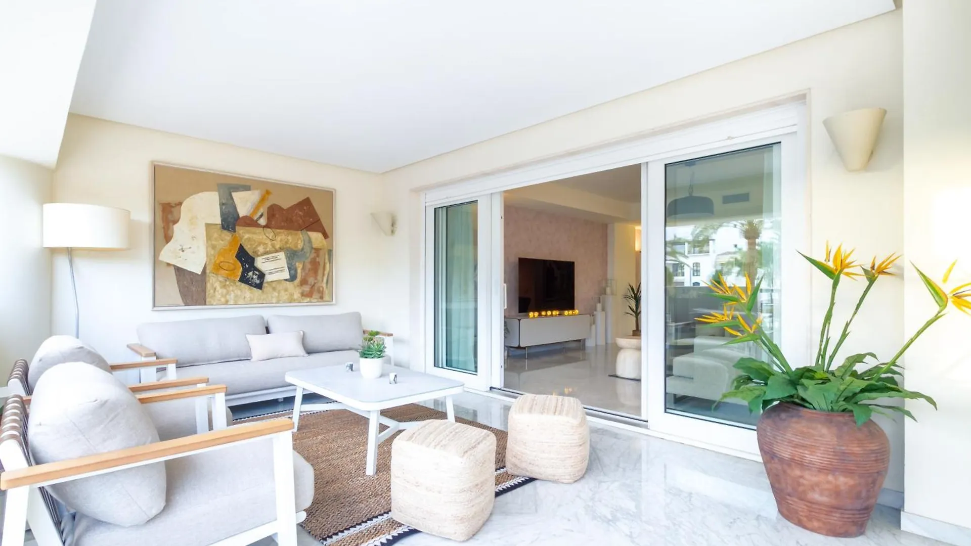 Marbella Banus Suites - Playas Del Duque Luxury 0*,